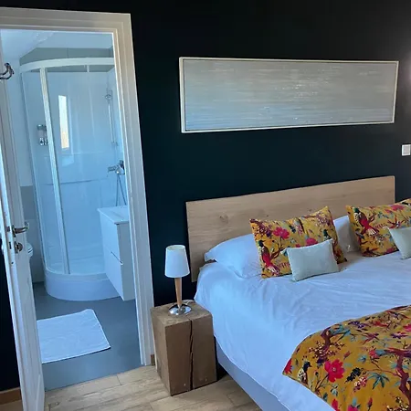 Avec Vue Couette-café 3*