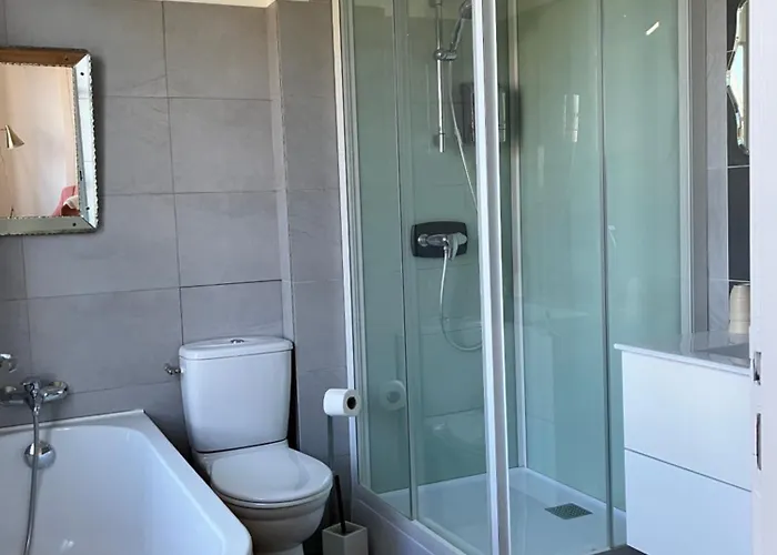 Avec Vue Bed and breakfast 3*